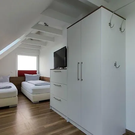 Ferienwohnung-416-mit-eigenem-whirlpool-residenz-hohe-lith-duhnen